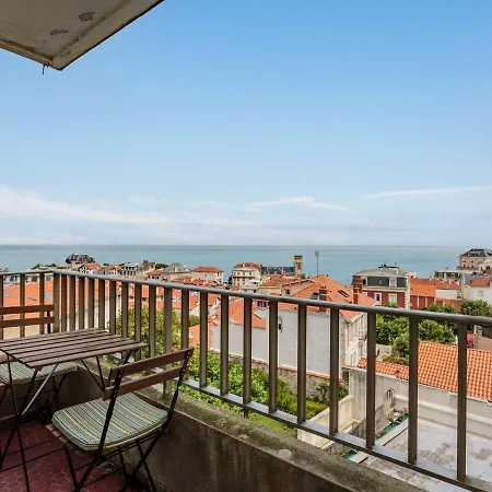 Apartment Studio Pres De La Plage Aux Halles, Biarritz - Fr-1-3-591 *