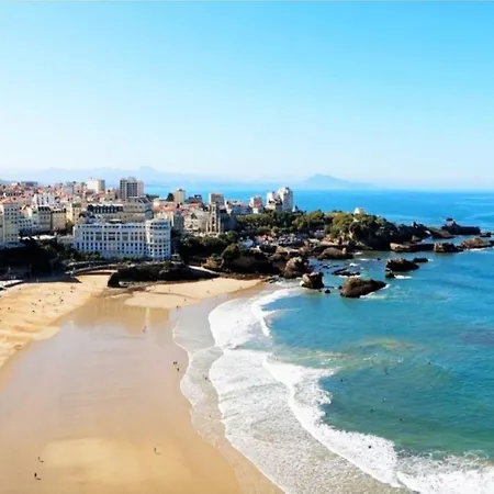 Studio Pres De La Plage Aux Halles, Biarritz - Fr-1-3-591 * Biarritz
